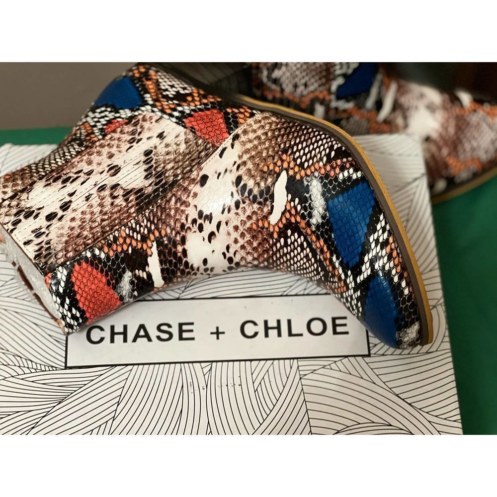 Chase + Chloe Lolo-1 Western ankle boots size 6.5